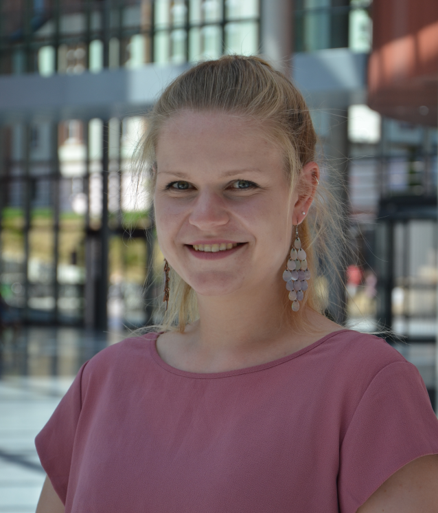 Lydia Riedl